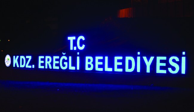 Kdz. Ereğli Belediyesi tabelasına T.C. eklendi.