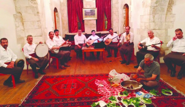 Sıra gecesi etkinliklerine davetlisiniz