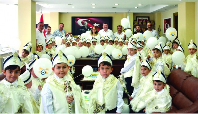 Alaplı Belediyesinden görkemli sünnet şöleni..