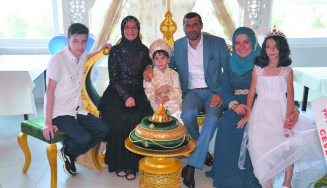 Korkmaz ailesinin mutlu günü..