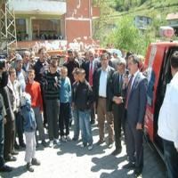 CHP adayları köyleri geziyor