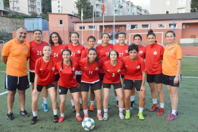 Kdz.Ereğli Belediyespor kadın futbol takımı