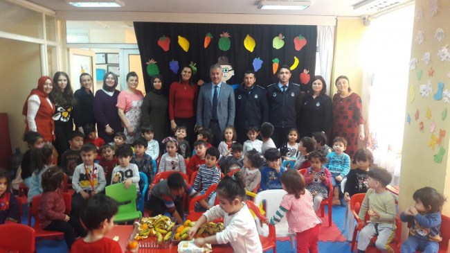 Ereğli Belediyesi Zabıtasından yerli malı haftası etkinlikleri