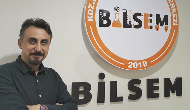 Akyüz, Cern'e ikinci kez davet edildi..