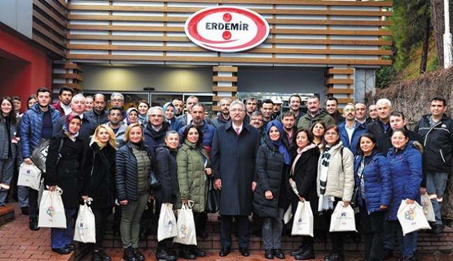 Öğrenciler Tatilde, Öğretmenler Erdemir’de