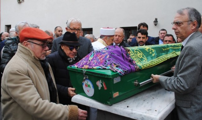 Türkan Baycık, son yolculuğuna uğurlandı..