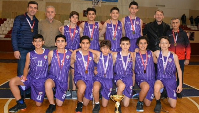 Umudumuz Basketbol'da..