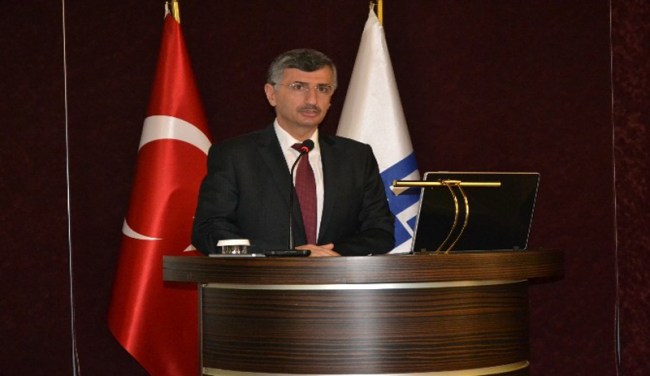 Vali Bektaş annesini kaybetti