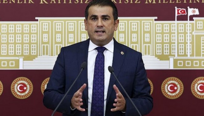 Ünal Demirtaş sordu, bakan cevap verdi; “Çaycuma Havaalanı iç hatlara kapatılmayacak!”