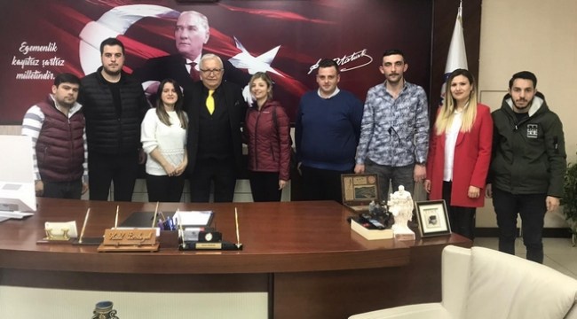 CHP Gençlik Kollarından Başkan Posbıyık'a ziyaret..