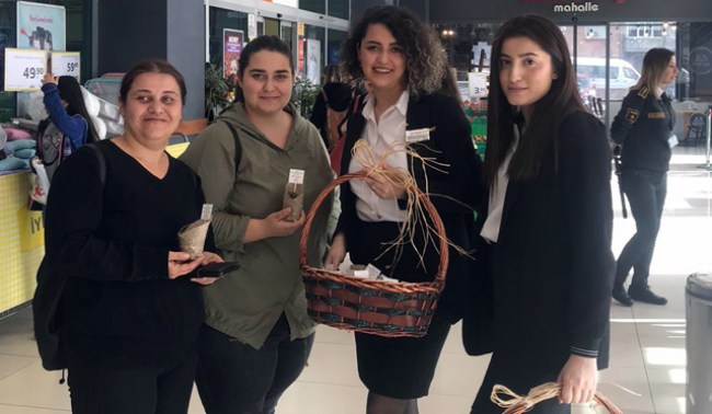 “EREYLİN’ DE DOLU DOLU 8 MART!..