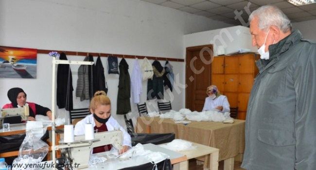 Belediye yeni maske makinası aldı