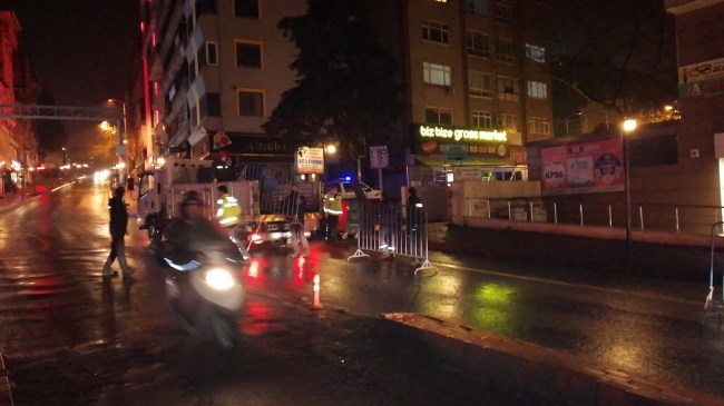 Ereğli Emniyeti araç park yerlerini kapatıyor