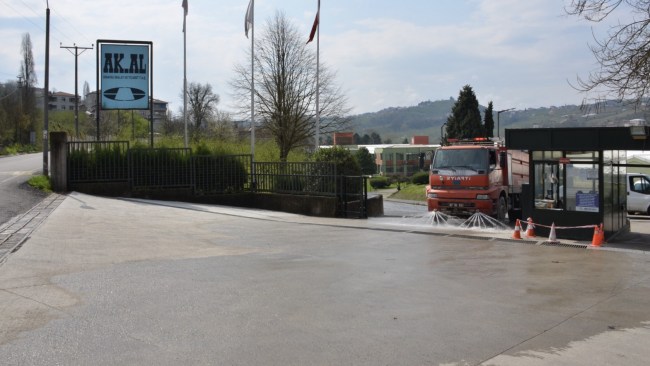 Üretimi durduran fabrikalar dezenfekte ediliyor!..