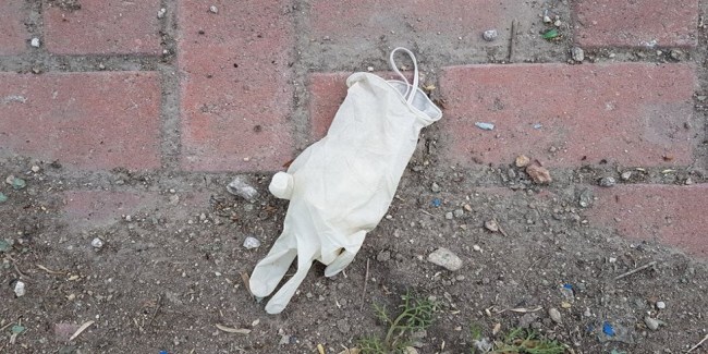 Maske ve Eldivenler çöpe atılmayacak!.. Belediye'ye teslim edilecek!..