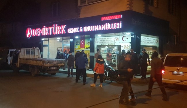Son Dakika.. Vatandaş market ve fırınlara akın etti!..