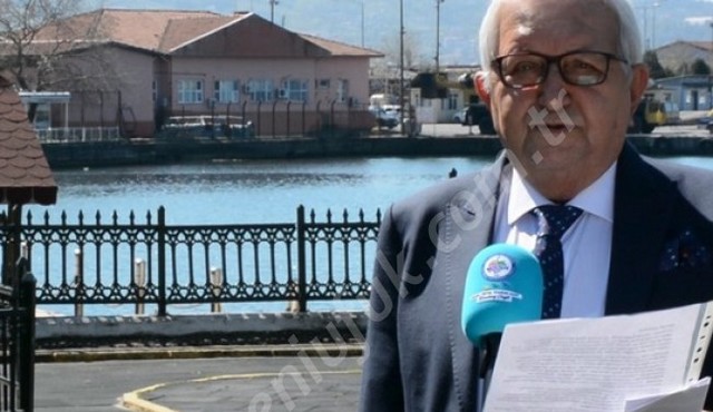 Posbıyık, 23 Nisan'ı görüntülü mesaj ile kutladı