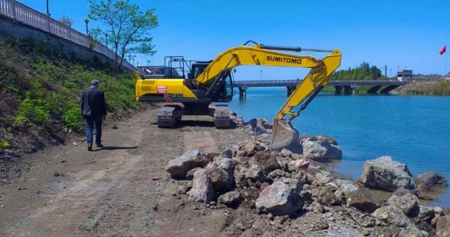 Gülüç Belediyesi virüs engeli tanımıyor!..