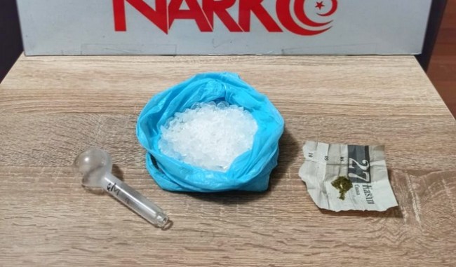 Ereğli Emniyet Müdürlüğünden uyuşturucu operasyonu..