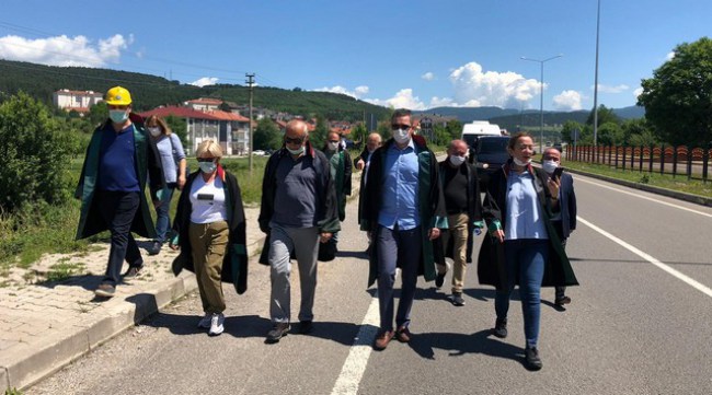 CHP'li vekilden Zonguldak Barosuna destek..