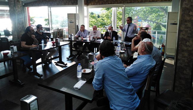 Kampüs toplantısında kriz!..