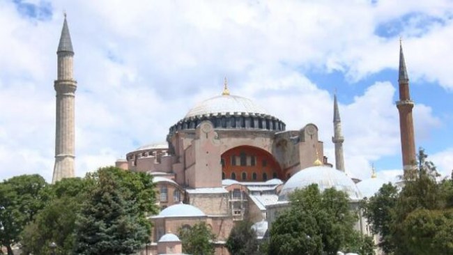 Dakika.. Danıştay, Ayasofya’nın müze kararını iptal etti..