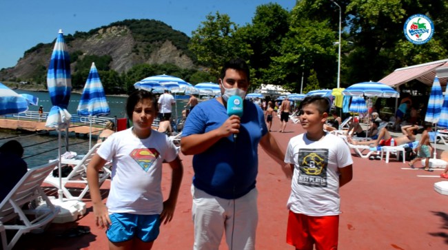 Barış plajında halk mutlu..