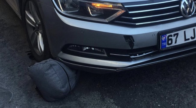 Orta refüje çarptı.. Karşı şeride geçti!..