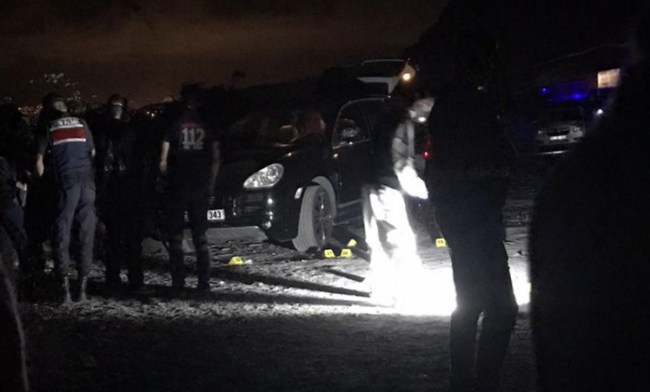 Son Dakika.. 3 kişi gözaltına alındı..