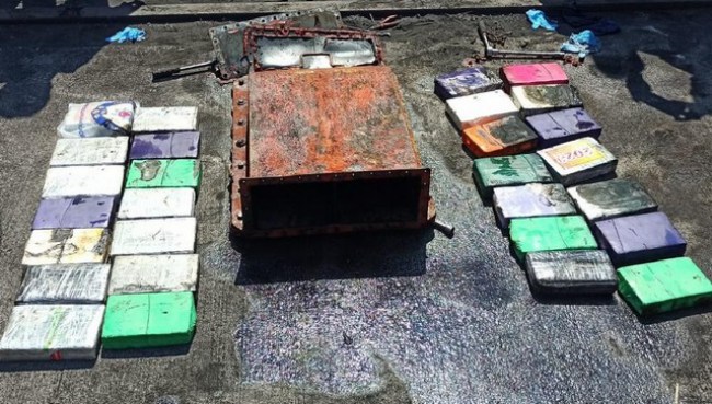 Zonguldak'ta kokain baskını..Piyasa değeri 60 milyon!..