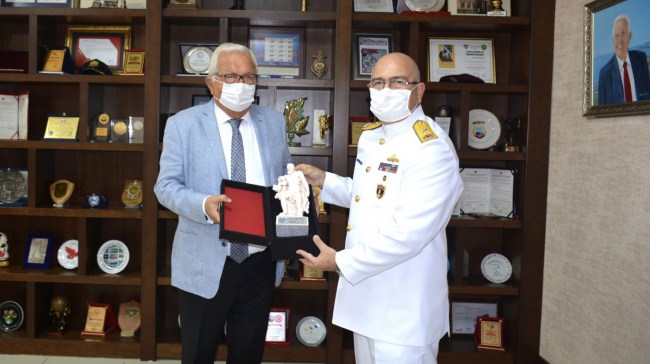 Tuğamiral Gün’den Başkan Posbıyık’a ziyaret