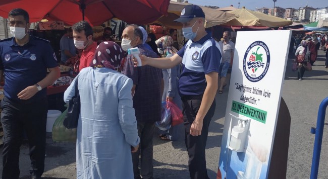 Belediye, covid-19 denetimleri sürdürüyor..