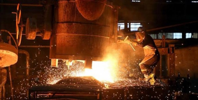 Sanayi üretimi yıllık %4,4 arttı