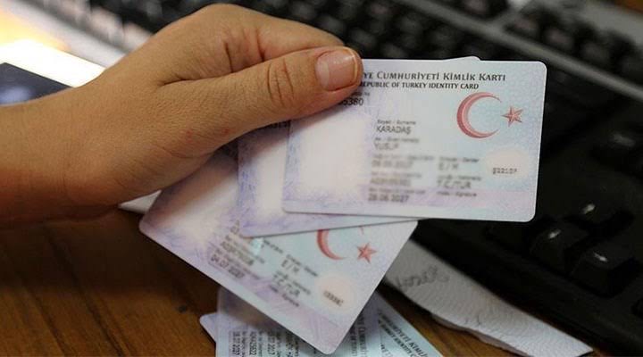 Ehliyet bilgileri çipli kimlikle birleşiyor..