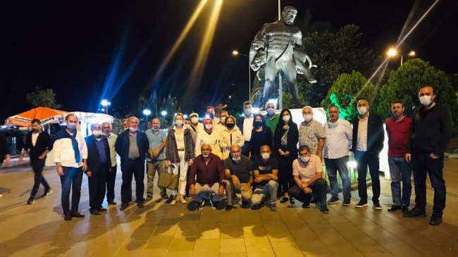 Ereğli'ye gelerek, İYİ'lerle buluştu..