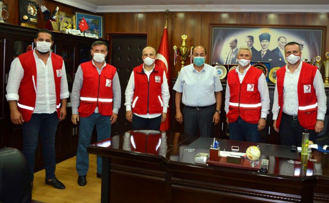 Kızılay’dan ziyaretler..