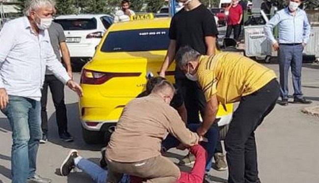 Taksici gaspına vatandaş engeli