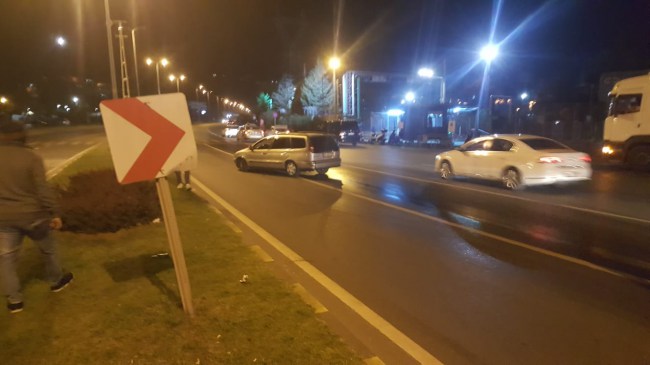 Kışla sanayi sitesi yolu buz pistine döndü