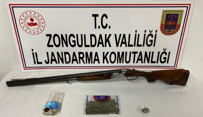 Jandarma'dan esrar baskını