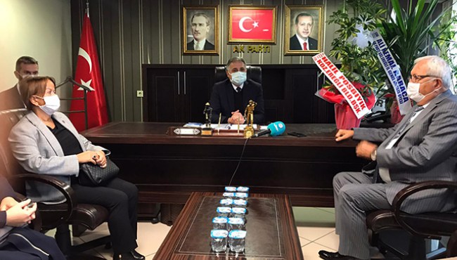 Posbıyık: "Vekiller ortada yok!..", Bozkurt: "Vekillerimin arkasındayım!.."