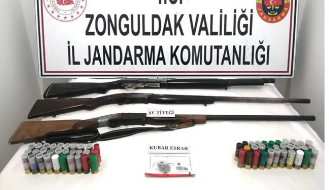 Son Dakika... 4 kişi uyuşturucudan gözaltında..