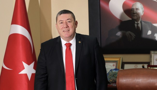 Başkan Tekin’den vatandaşlara çağrı: “İkametgahlarınızı merkeze taşıyın”