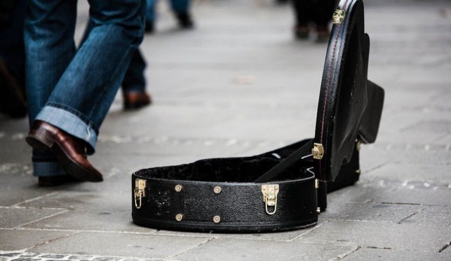 Müzisyenlere 1000 TL para yardımı