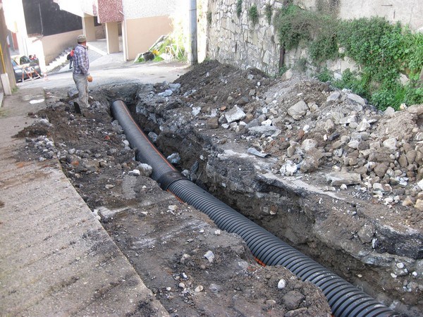 2011'de 11 bin metre kanalizasyon hattı yapıldı