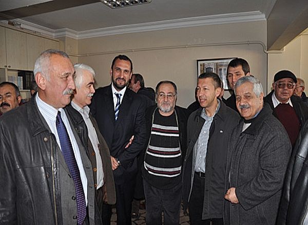 "Bizler sadece CHP'nin adamıyız"
