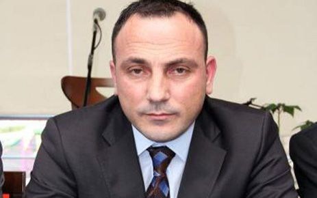 "Belediye 10 senedir hizmet vermiyor"