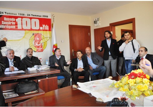Günay'a tepkiler büyüyor!..