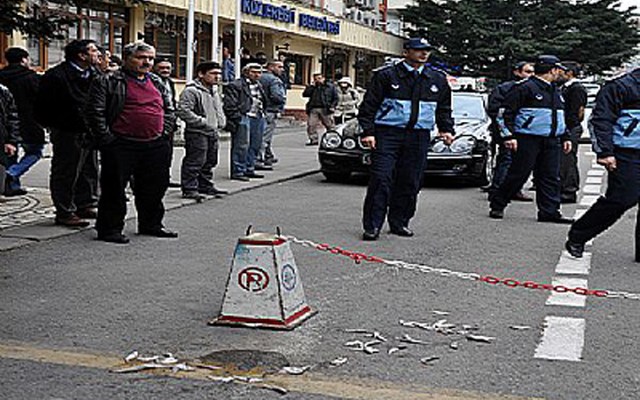 Belediye önünde eylem!..