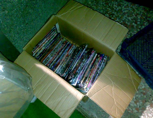 Polisten korsan DVD operasyonu!..