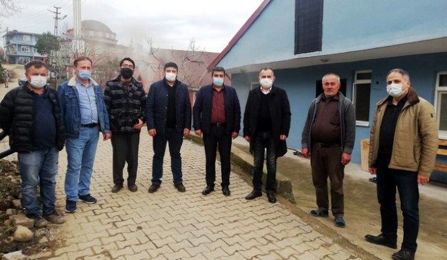 Başkan Bozkurt köy çalışmalarını yerinde inceliyor